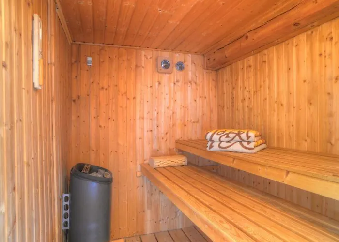 Elena Mit Eigener Sauna Northeim